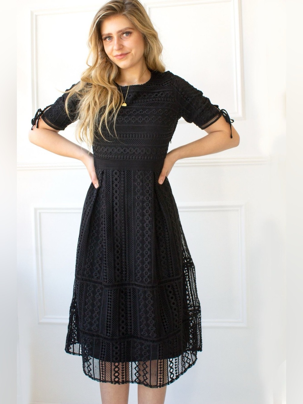 Polagram Modest Midi Dress Lace Crochet Tie Sleeve Black Small